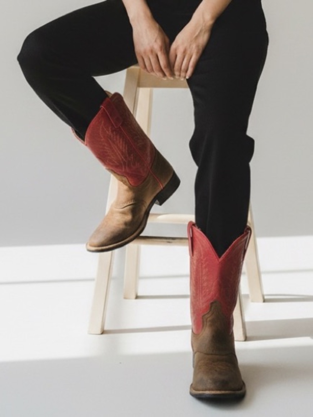 Tony Lama Two Tone Red and Brown Western Cowboy Boots Woman Size 5